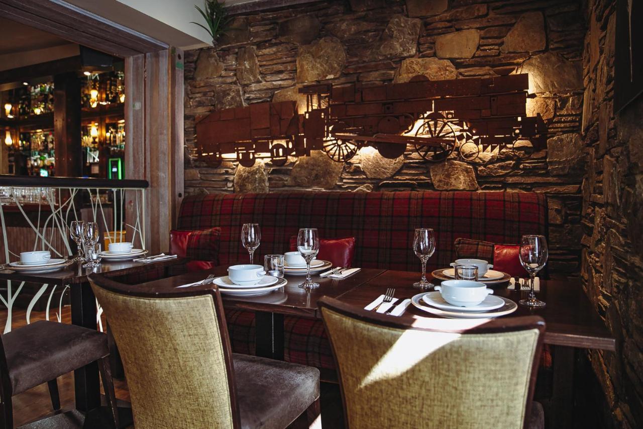 Muskerry Arms Bar And B&B Blarney Exterior foto