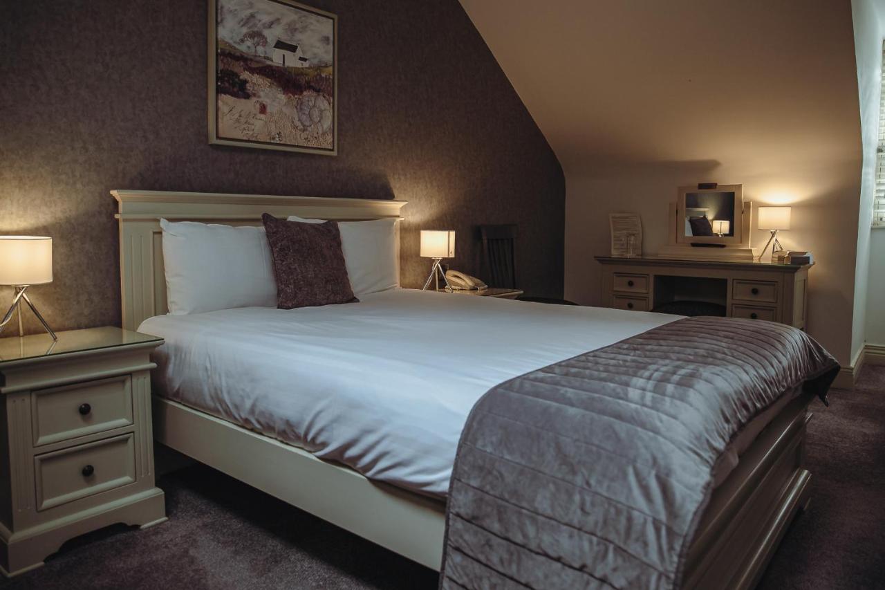 Muskerry Arms Bar And B&B Blarney Exterior foto